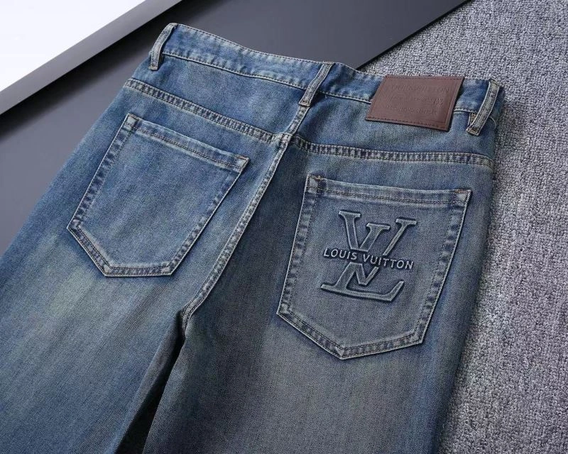 Chic Louis Vuitton Jeans 132199