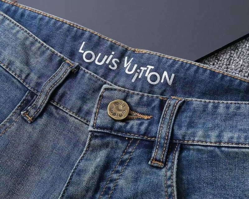 Chic Louis Vuitton Jeans 132199