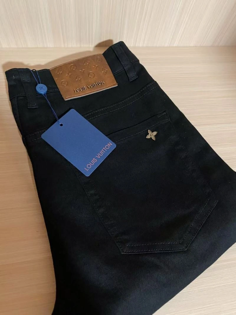 Neat Louis Vuitton Jeans 132194