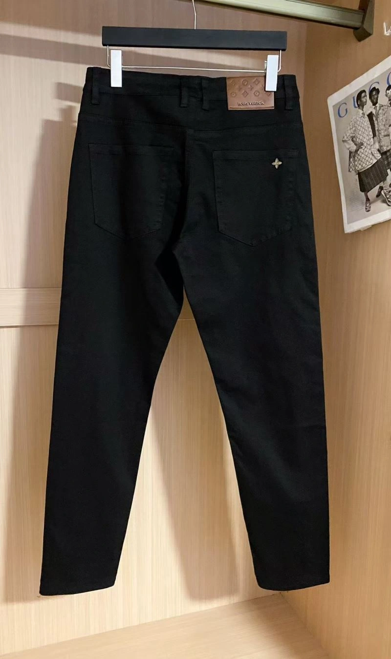Neat Louis Vuitton Jeans 132194