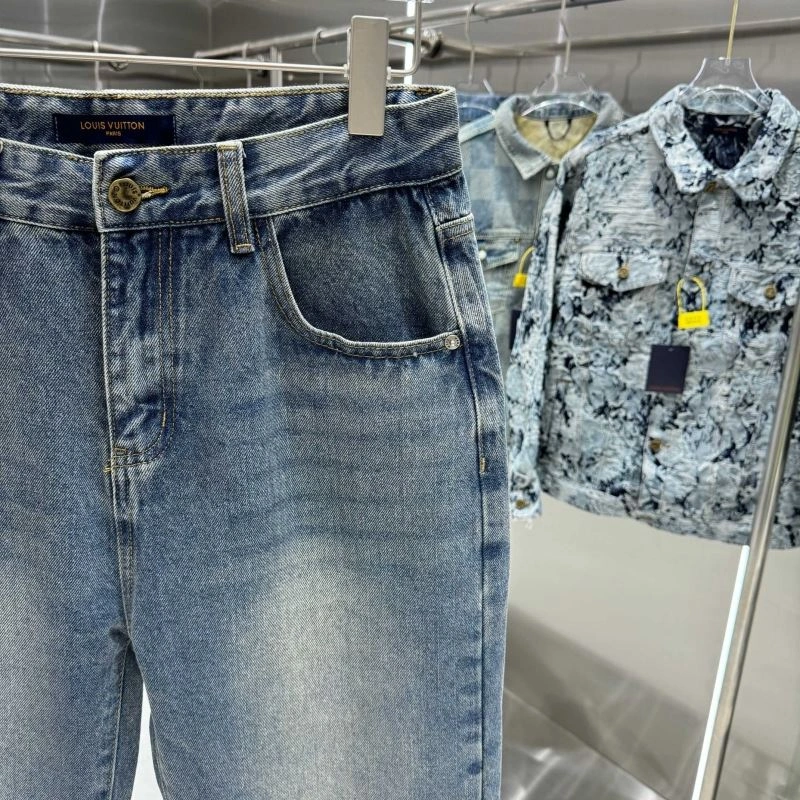 Louis Vuitton Jeans Practical 132168