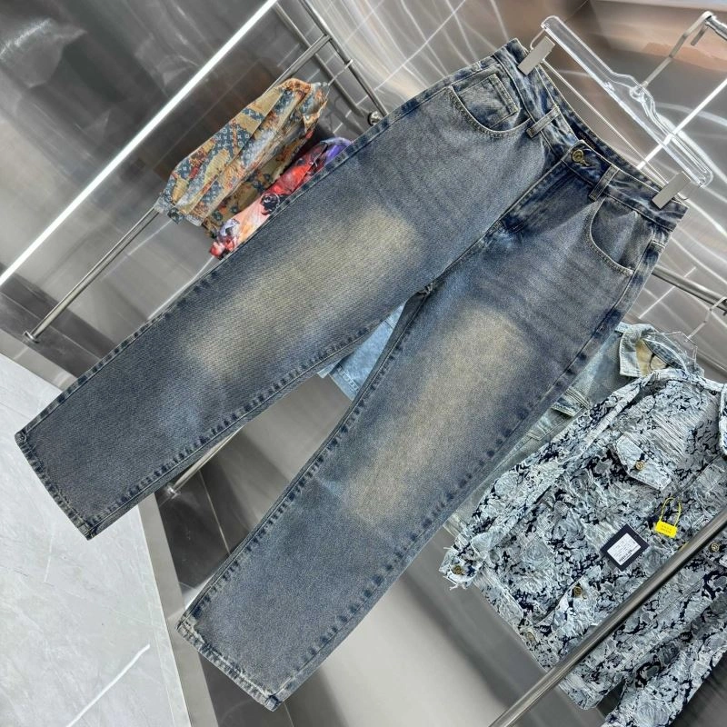 WaterResistant Louis Vuitton Jeans 132184