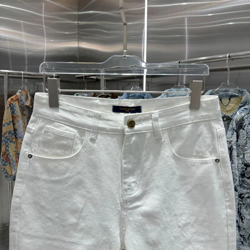 WaterResistant Louis Vuitton Jeans 132184