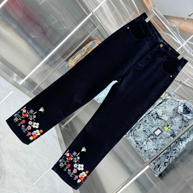 Soft Louis Vuitton Jeans 132144