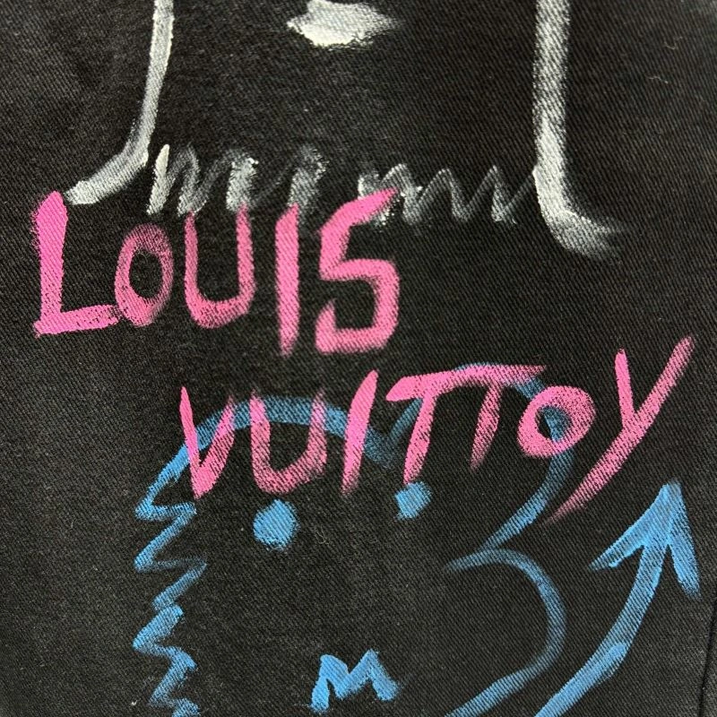 TechFriendly Louis Vuitton Jeans 132126