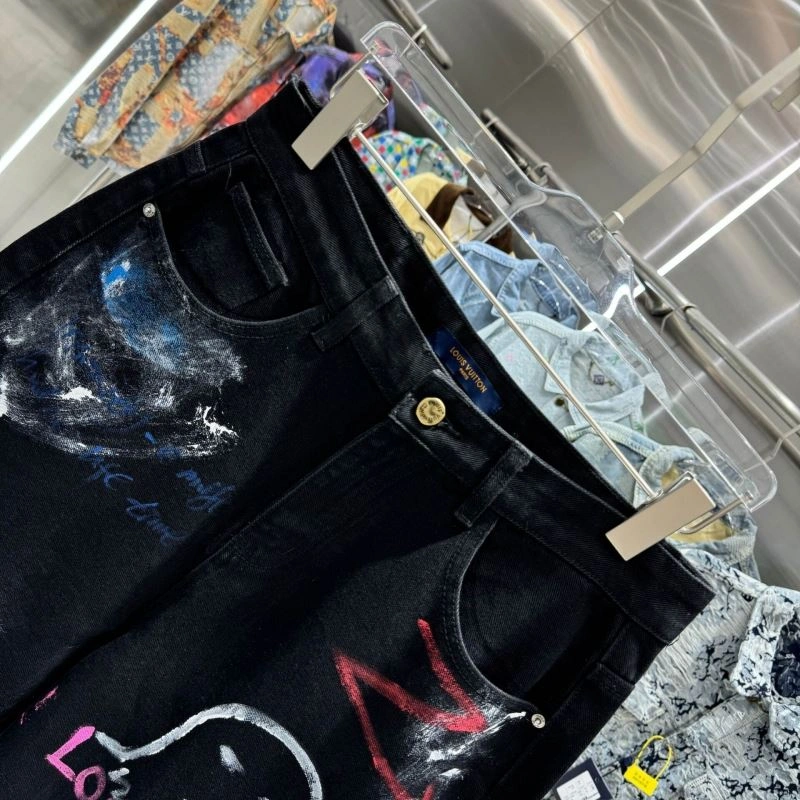TechFriendly Louis Vuitton Jeans 132126