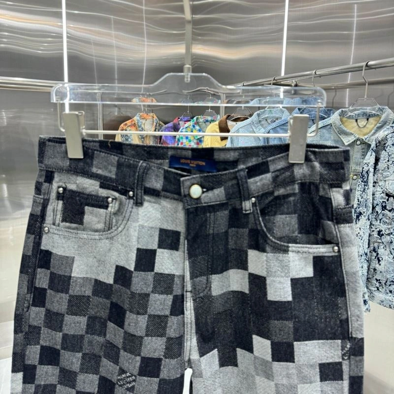 Trendy Louis Vuitton Jeans 132120