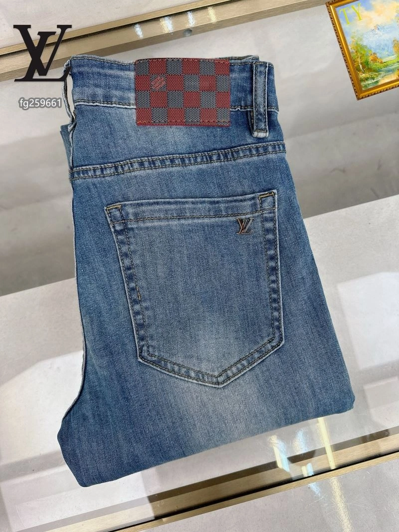 UrbanStyle Louis Vuitton Jeans 139163