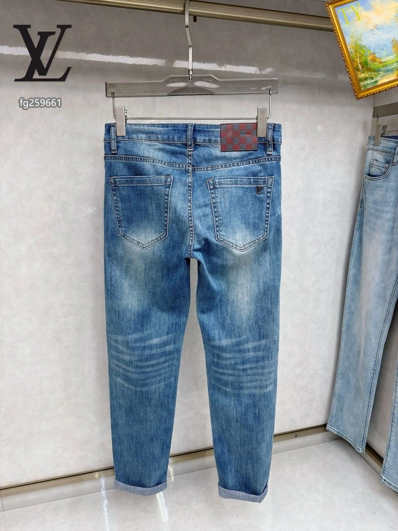 UrbanStyle Louis Vuitton Jeans 139163