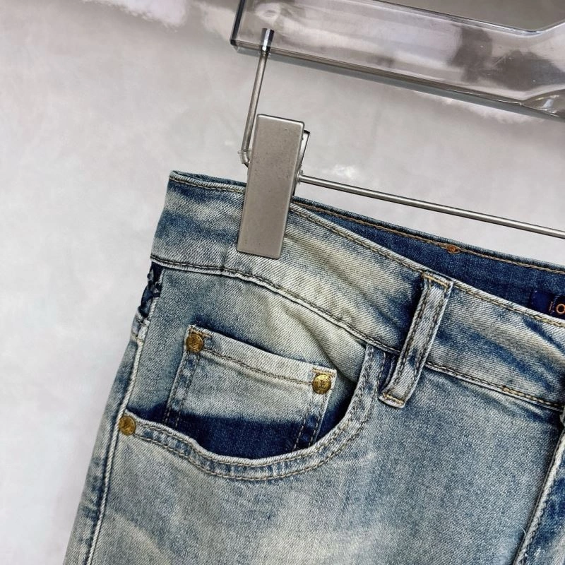 Lightweight Louis Vuitton Jeans 139159
