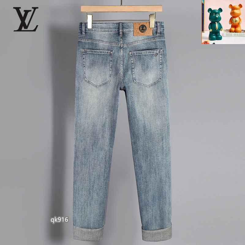 ModernLook Louis Vuitton Jeans 132104