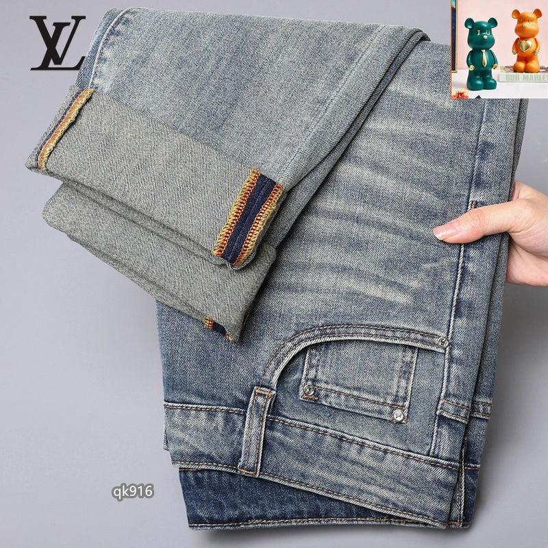 ModernLook Louis Vuitton Jeans 132104