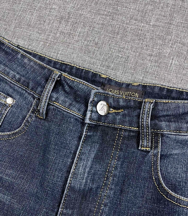 Louis Vuitton Jeans Sleek 132079