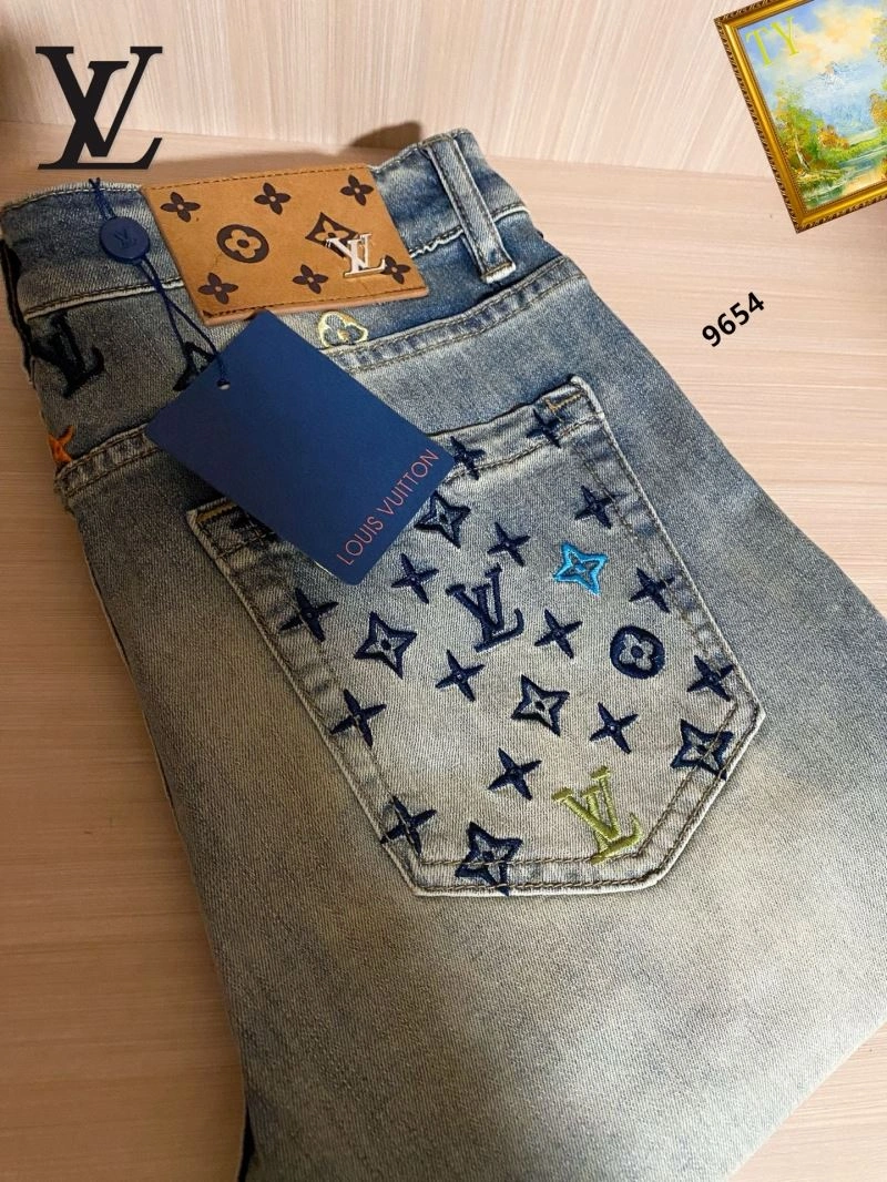 Affordable Louis Vuitton Jeans 132086