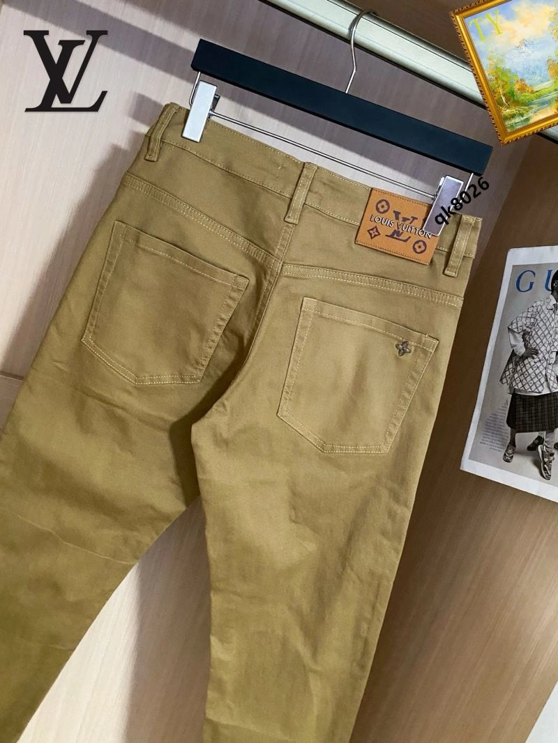 Louis Vuitton Jeans Sustainable 132069