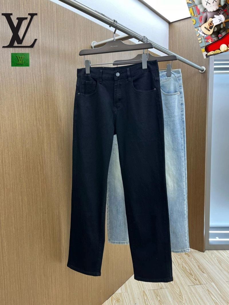 WaterResistant Louis Vuitton Jeans 132064