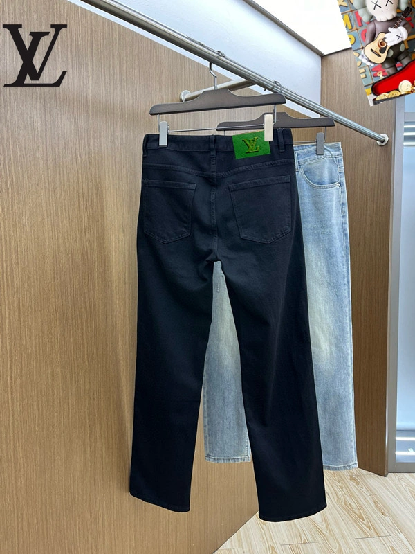 WaterResistant Louis Vuitton Jeans 132064