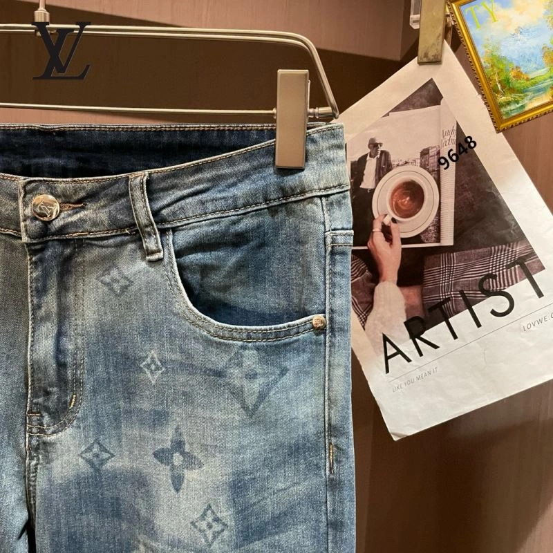 Louis Vuitton Jeans Contemporary 132056