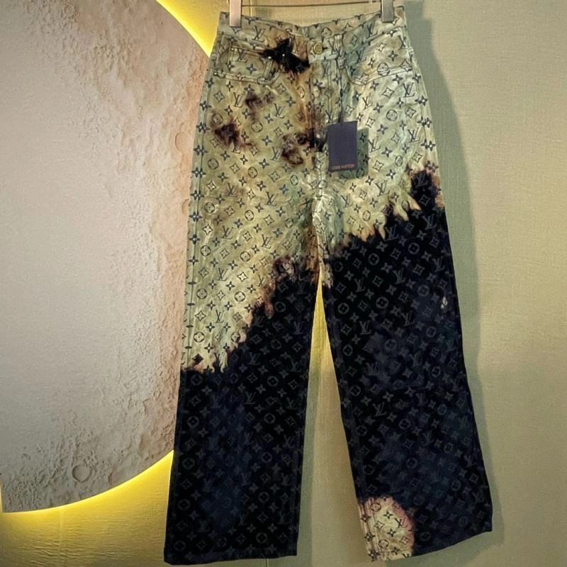 UrbanStyle Louis Vuitton Jeans 138776