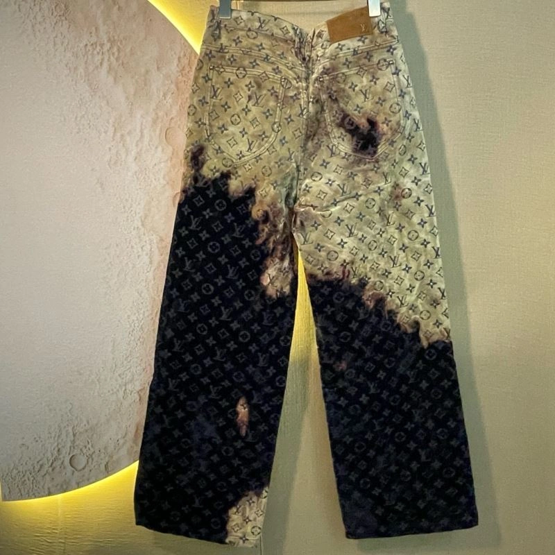 UrbanStyle Louis Vuitton Jeans 138776
