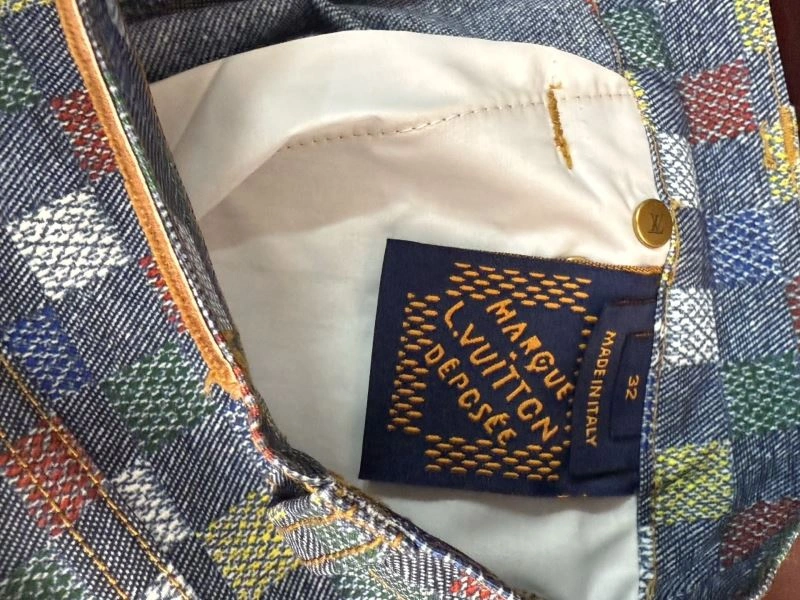 Louis Vuitton Jeans OnTrend 138771