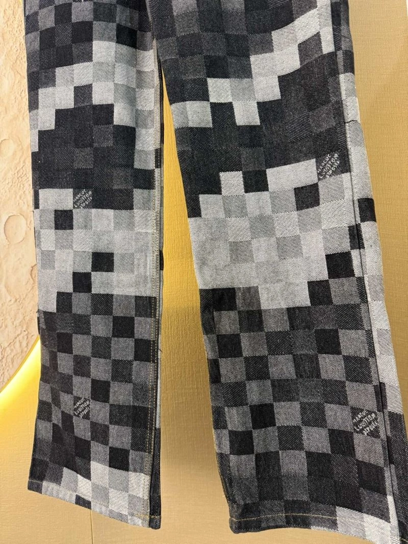 Louis Vuitton Jeans ModernLook 138768