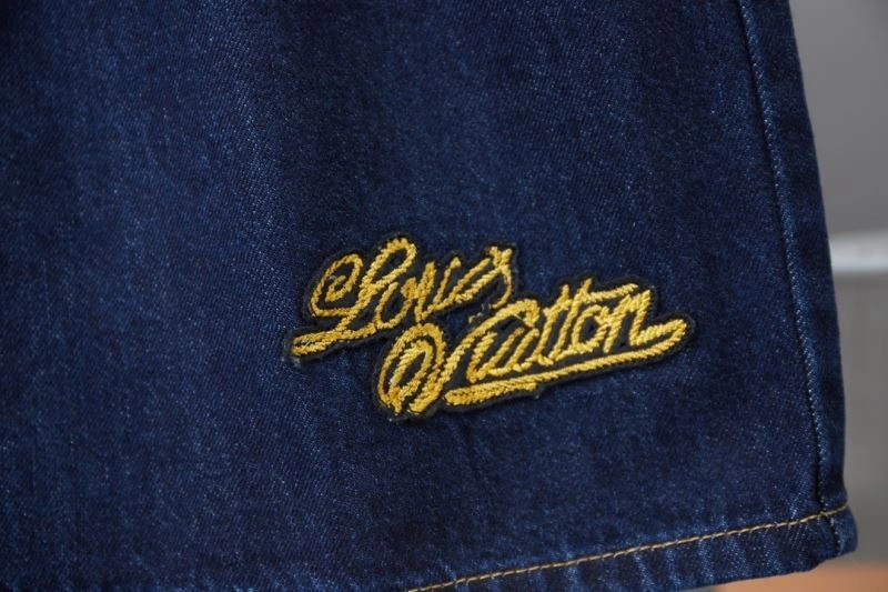 Versatile Louis Vuitton Jeans 138745