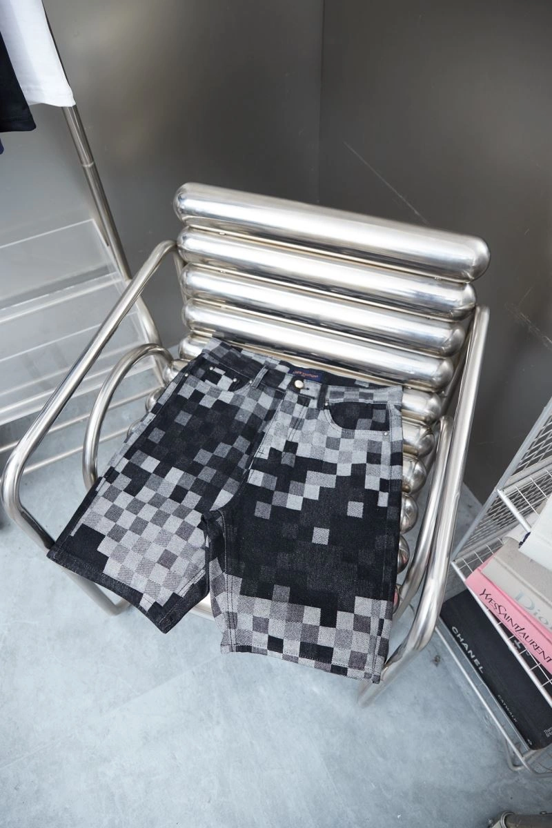 Louis Vuitton Jeans Sustainable 138752