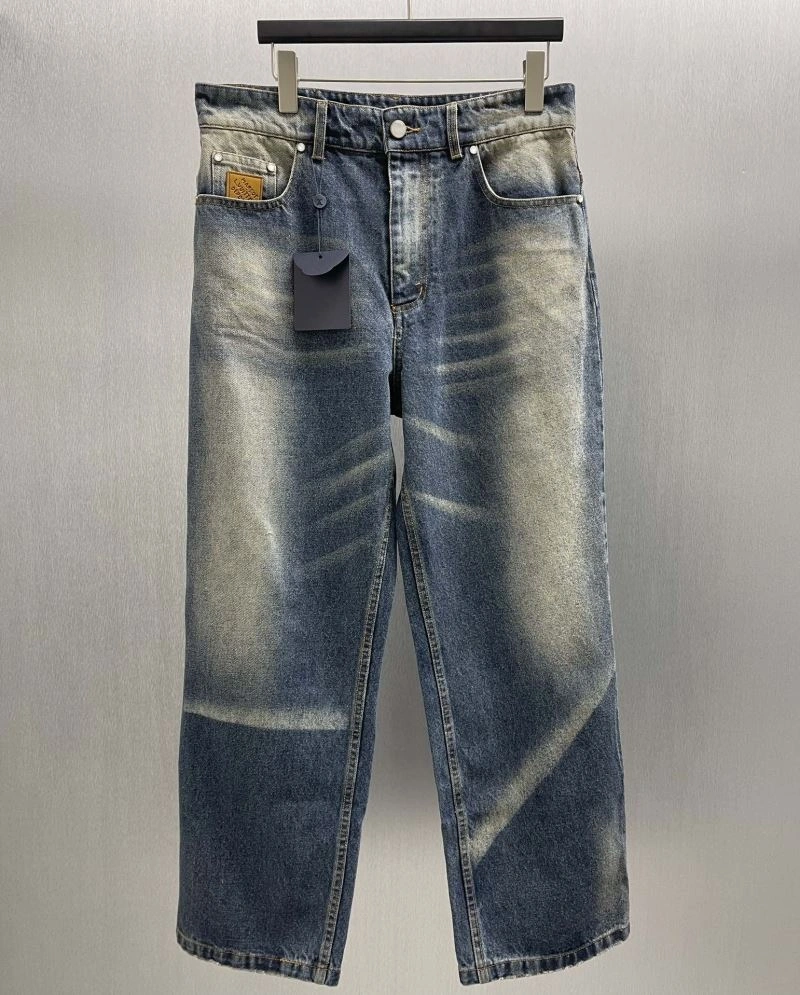 Lightweight Louis Vuitton Jeans 138755