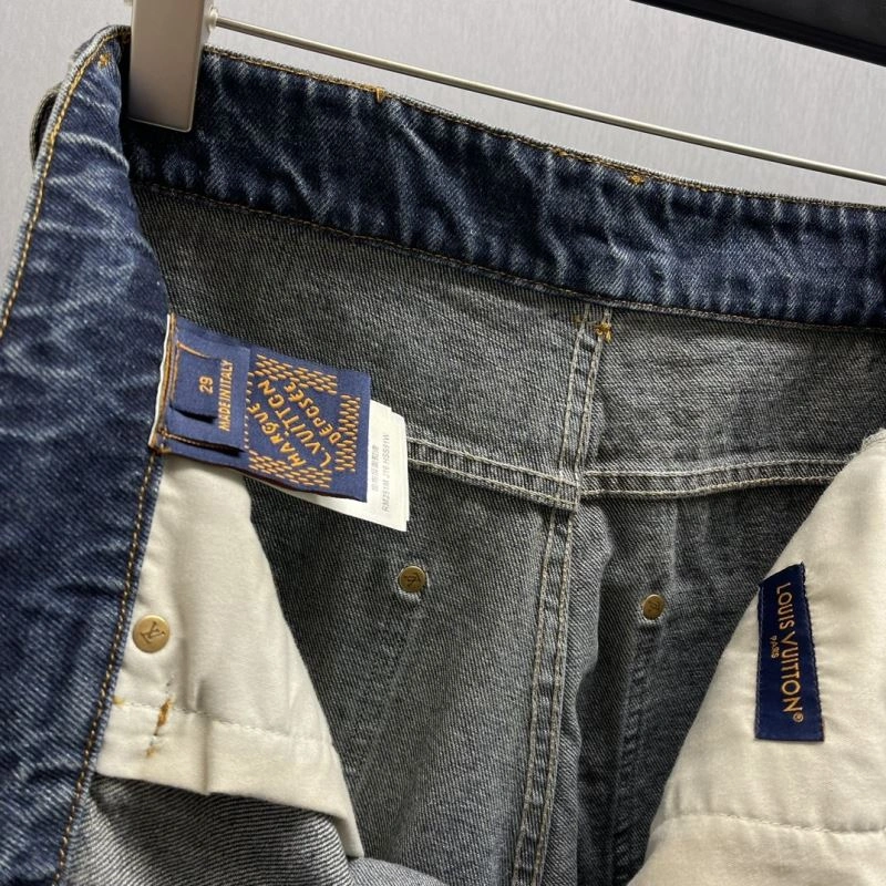 Lightweight Louis Vuitton Jeans 138755
