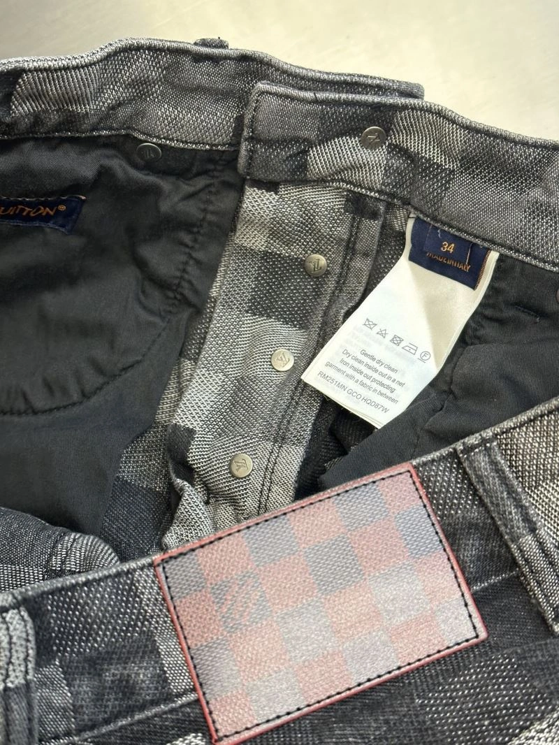 MultiPurpose Louis Vuitton Jeans 138762