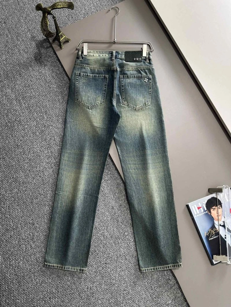 Louis Vuitton Jeans Chic 138736
