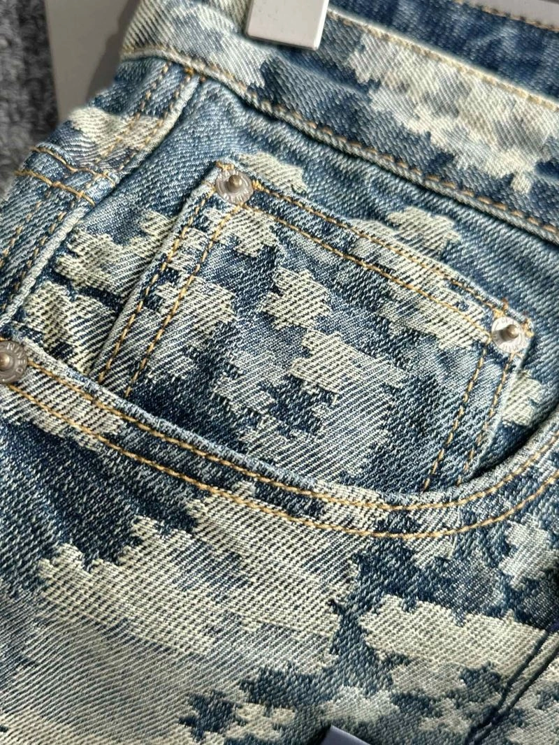Packable Louis Vuitton Jeans 138740