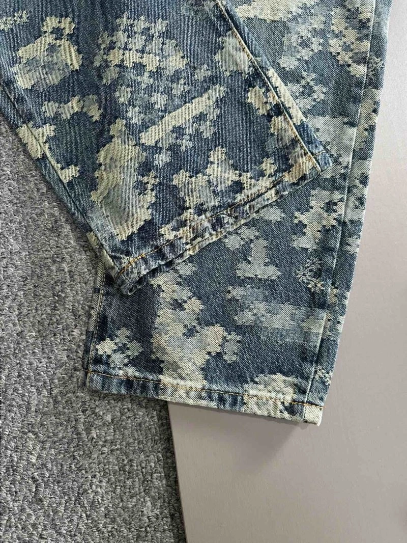 Packable Louis Vuitton Jeans 138740