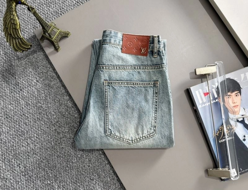 Louis Vuitton Jeans Trendy 138765