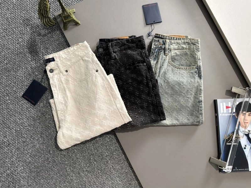 Louis Vuitton Jeans FashionForward 138751