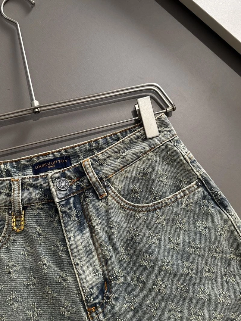 Louis Vuitton Jeans FashionForward 138751