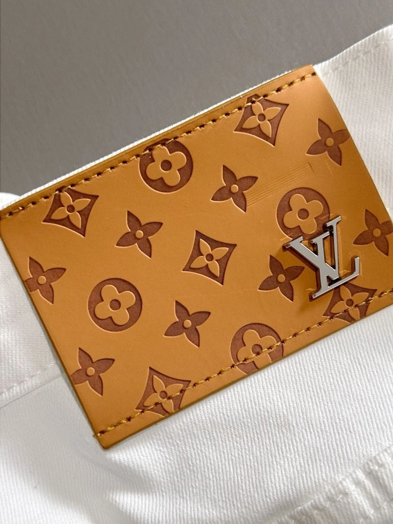 Functional Louis Vuitton Jeans 138729