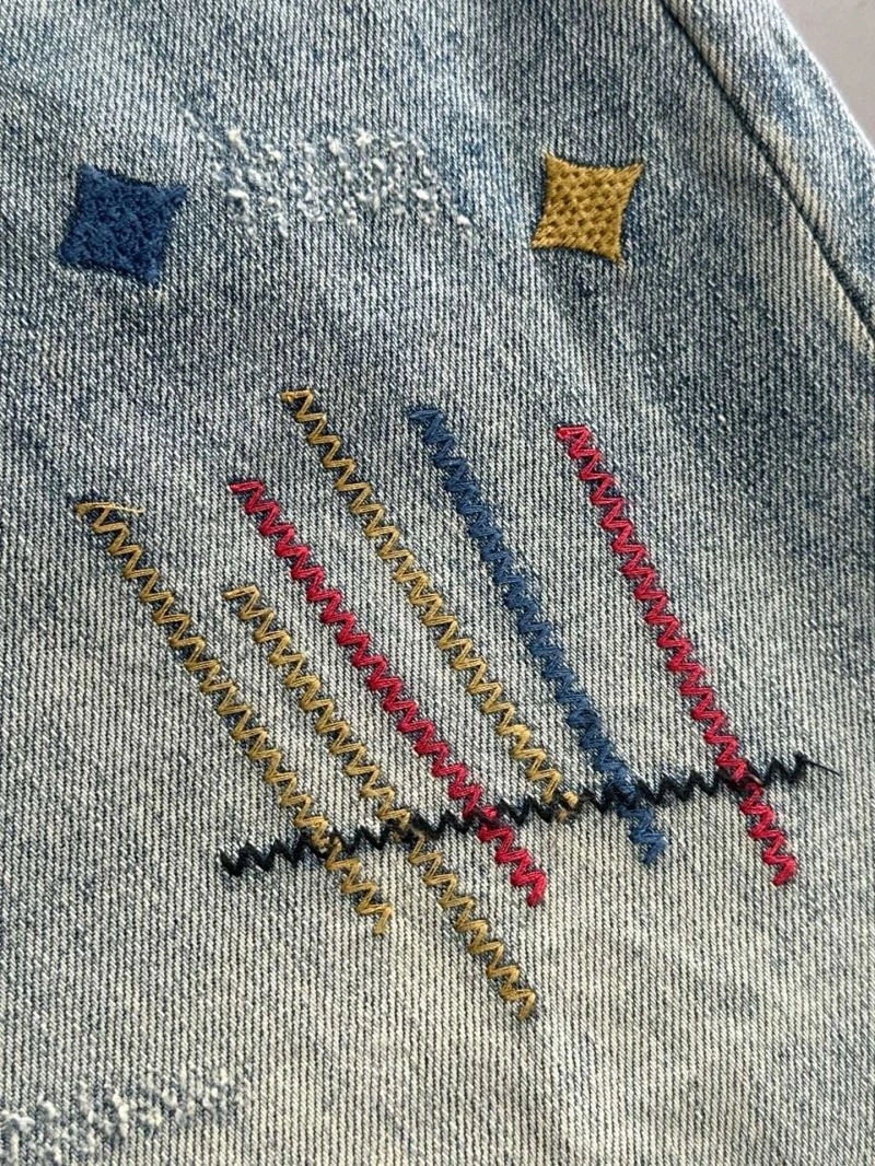 Fashionable Louis Vuitton Jeans 138724