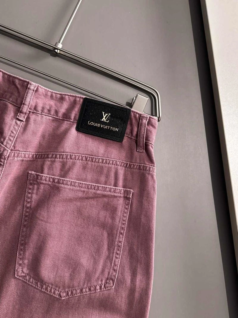 UrbanChic Louis Vuitton Jeans 138719