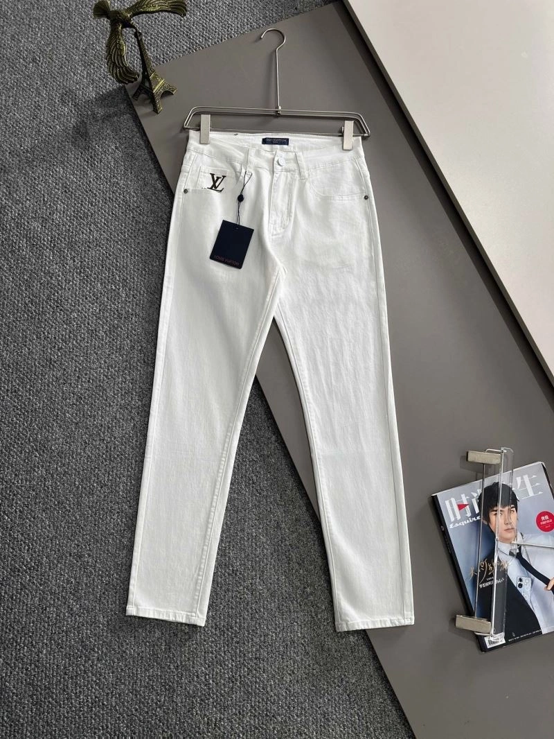 Effortless Louis Vuitton Jeans 138701