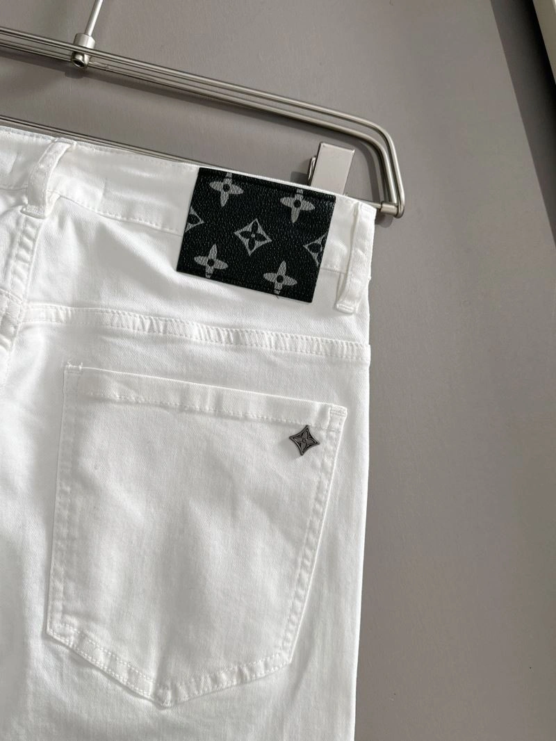 Effortless Louis Vuitton Jeans 138701