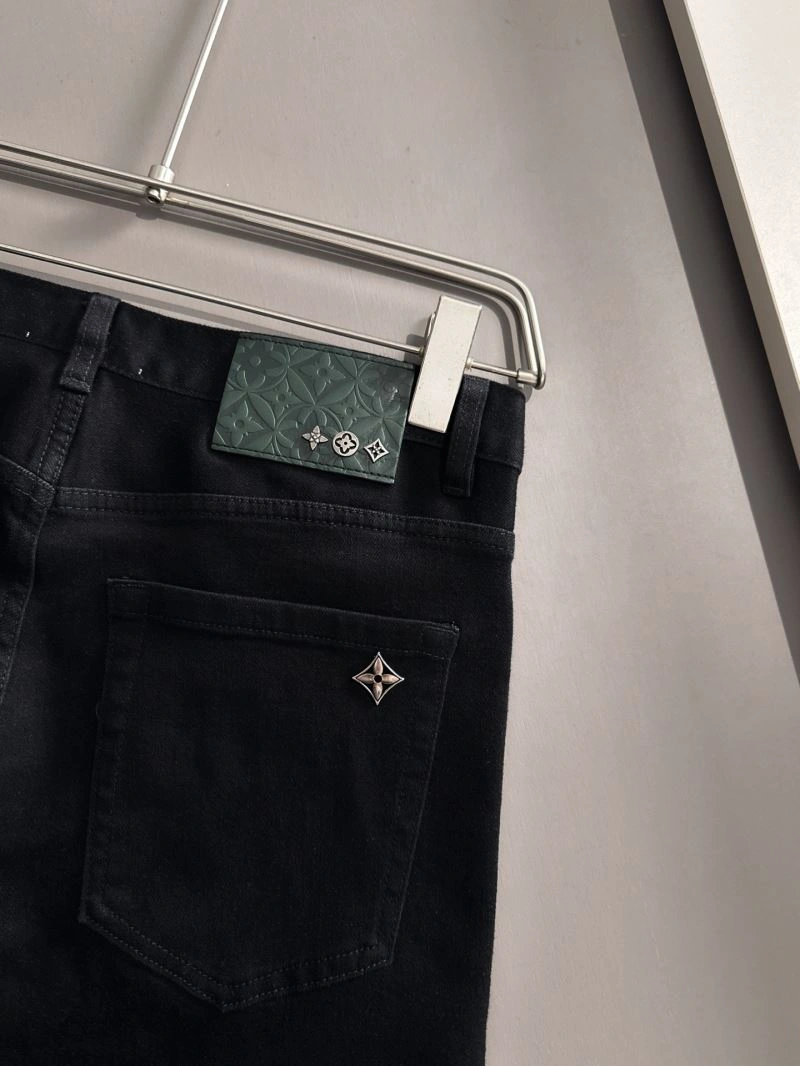 AllSeason Louis Vuitton Jeans 138714