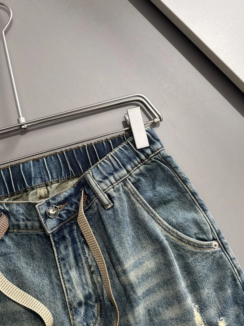 Snug Louis Vuitton Jeans 138706