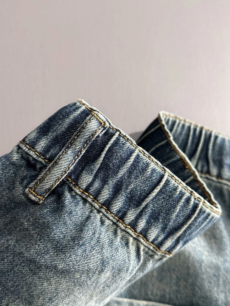 Snug Louis Vuitton Jeans 138706