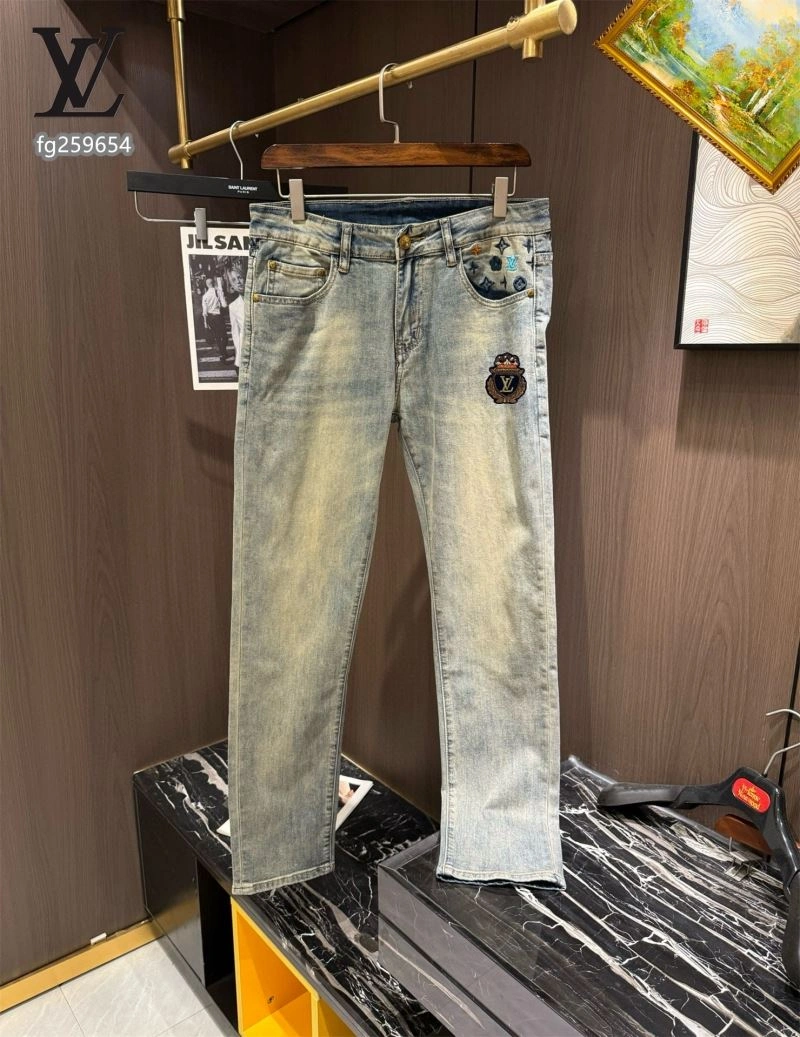 Breathable Louis Vuitton Jeans 139130