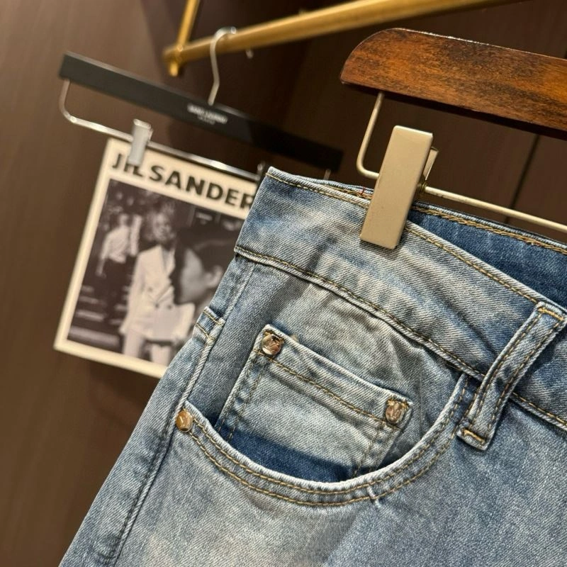 Louis Vuitton Jeans GoodFit 139125