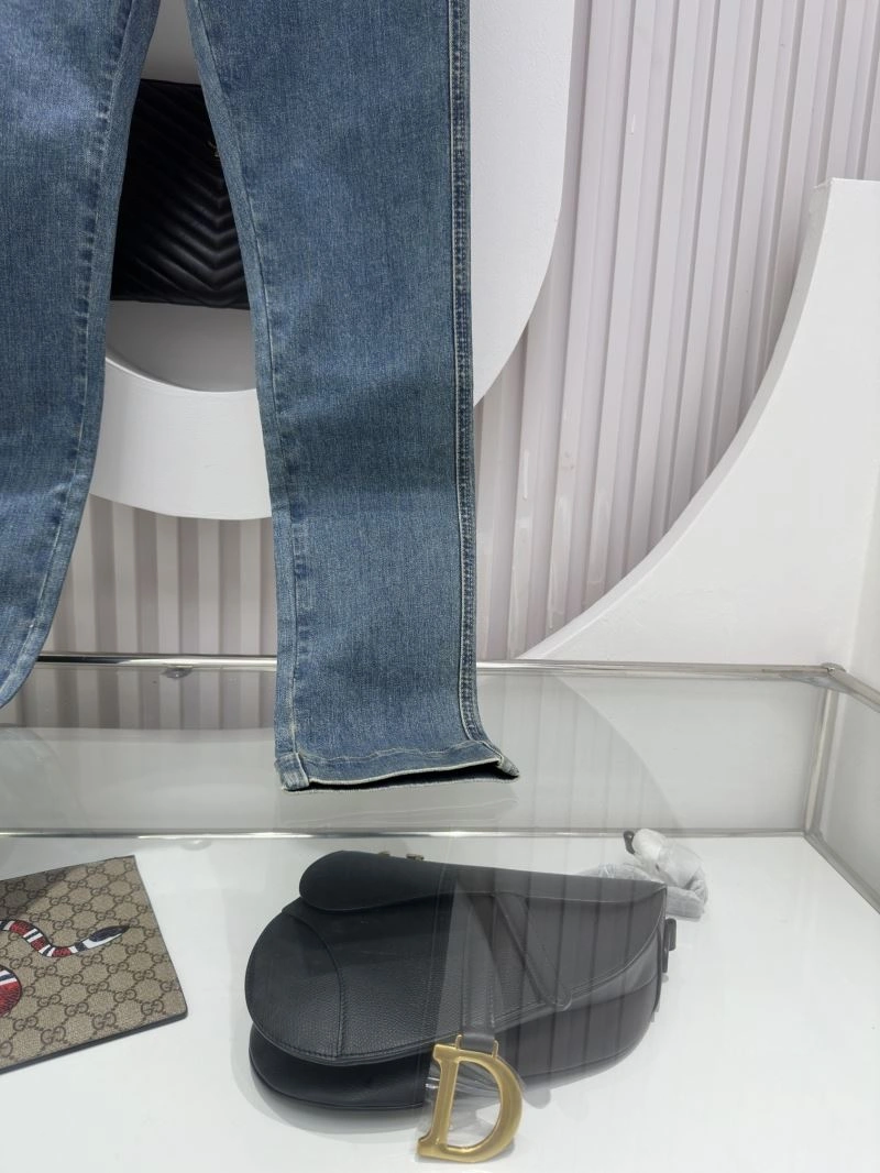 Sustainable Louis Vuitton Jeans 139117