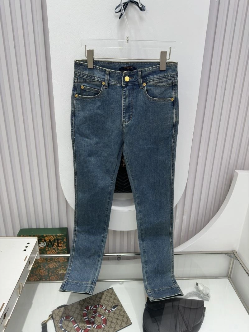 Sustainable Louis Vuitton Jeans 139117