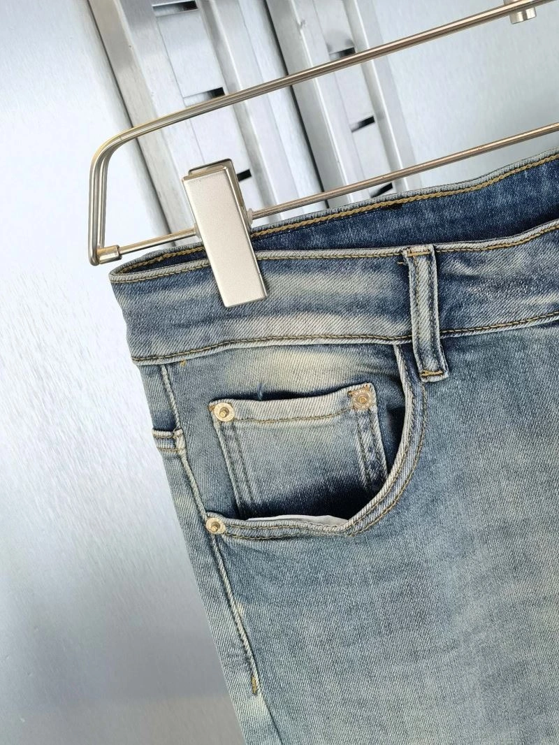 Resilient Louis Vuitton Jeans 137918